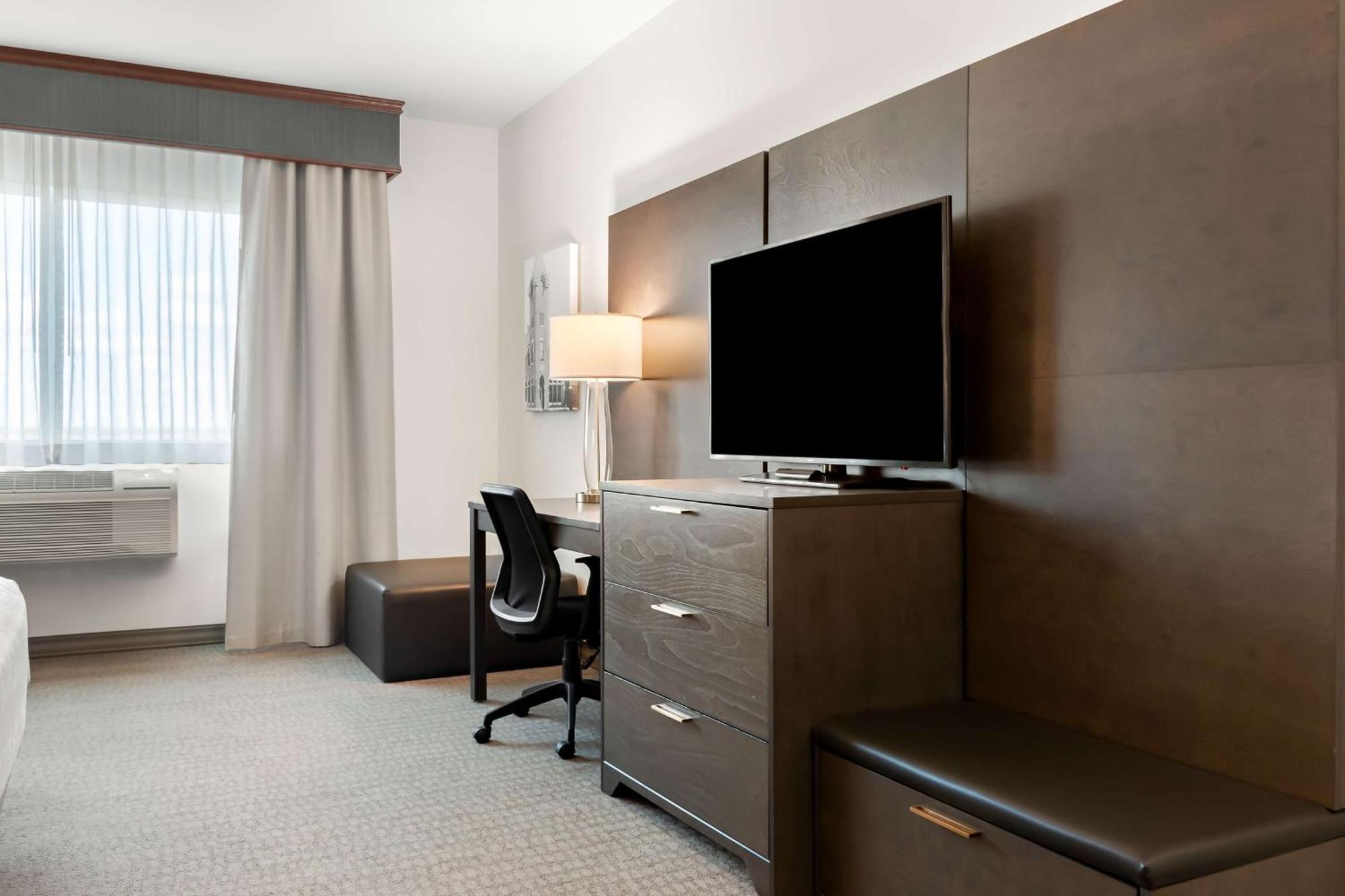 Best Western Plus Morden Exterior foto