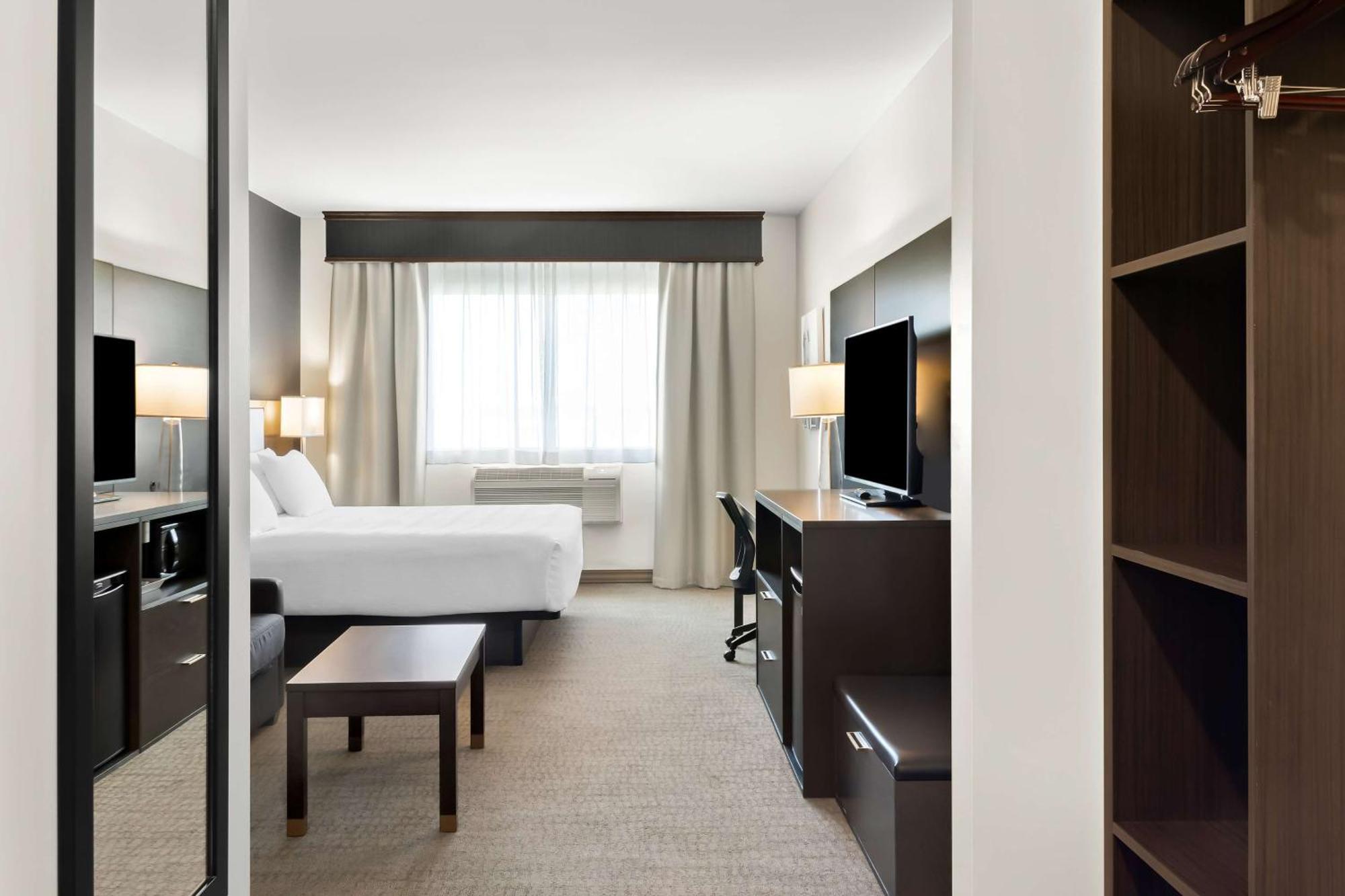Best Western Plus Morden Exterior foto