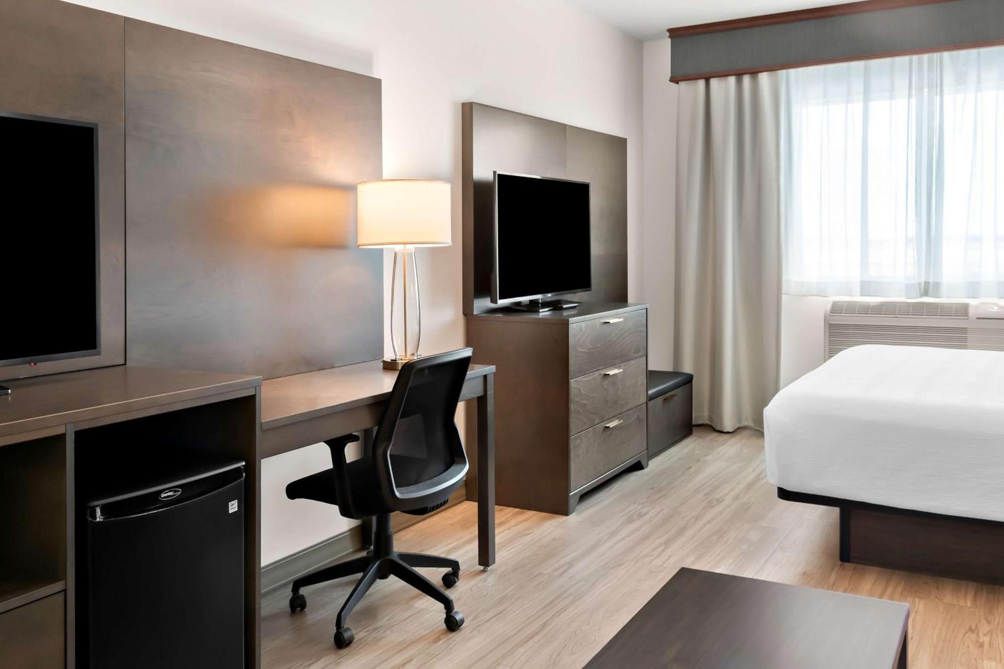Best Western Plus Morden Exterior foto